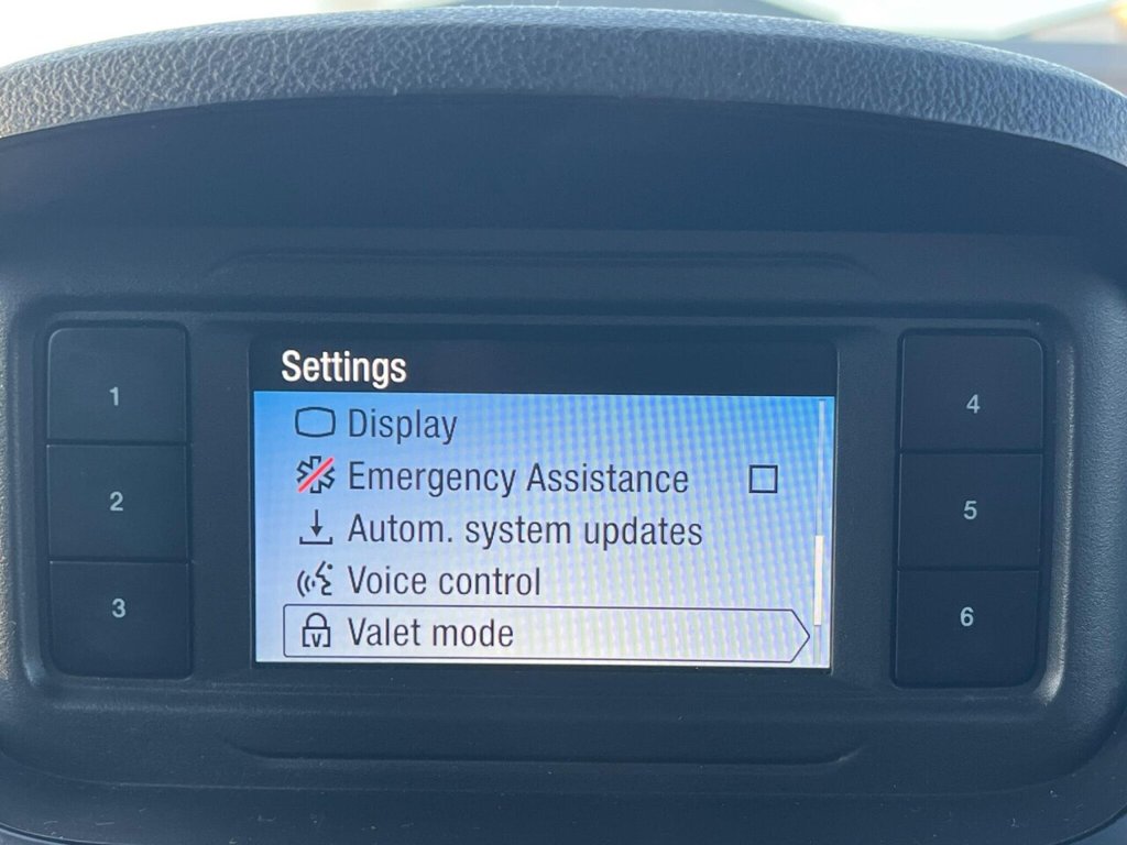 Used Ford Transit Courier 2020 for sale - 77360133: Photo 32