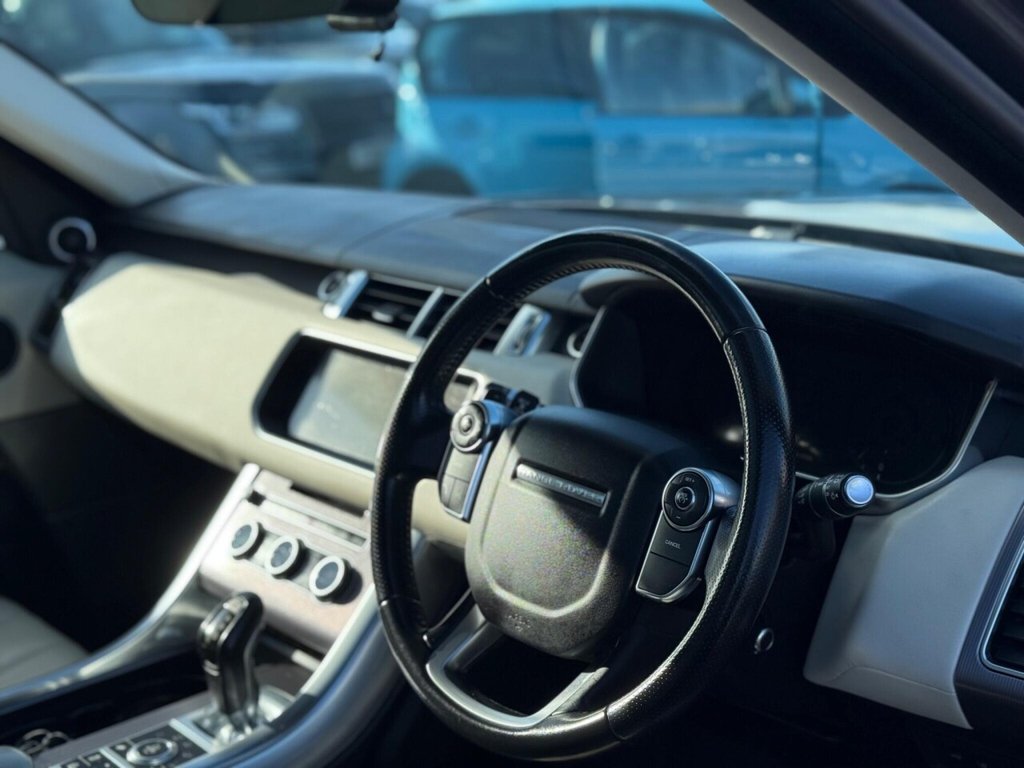 Used Land Rover Range Rover Sport 2017 for sale - 77437312: Photo 17