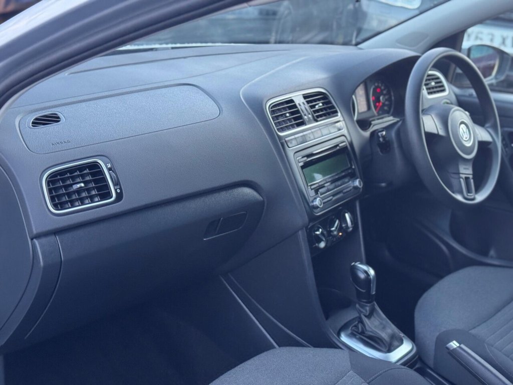 Used Volkswagen Polo 2010 for sale - 77161622: Photo 12
