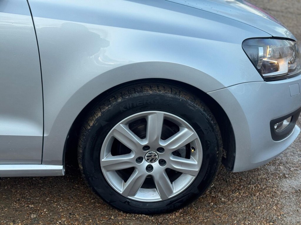 Used Volkswagen Polo 2010 for sale - 77161622: Photo 47