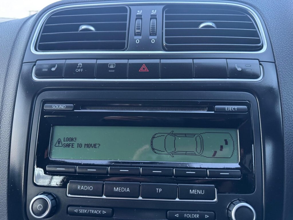 Used Volkswagen Polo 2010 for sale - 77161622: Photo 50