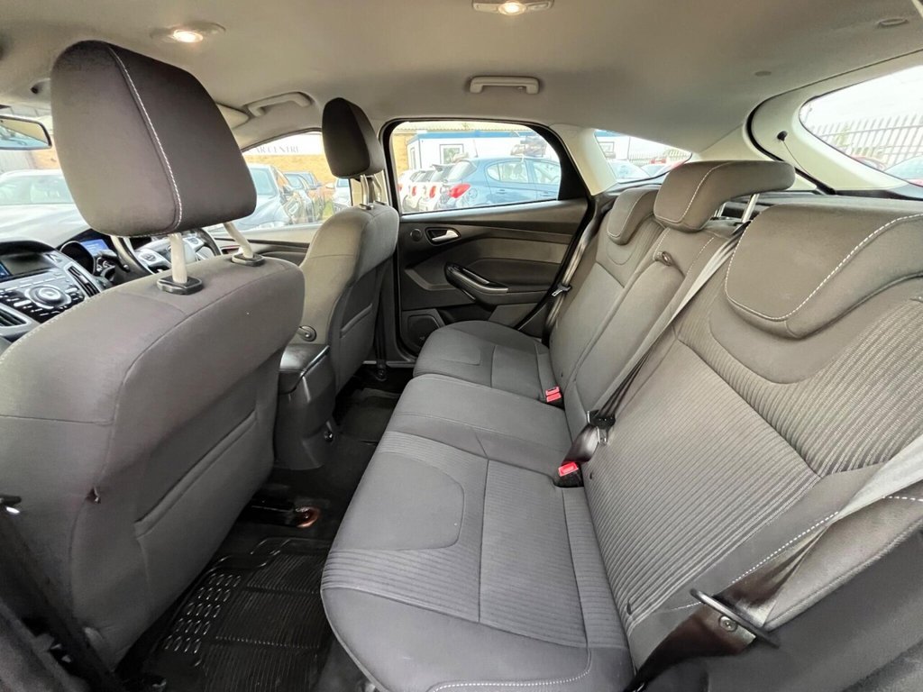 Used Ford Focus 2014 for sale - 76176154: Photo 11