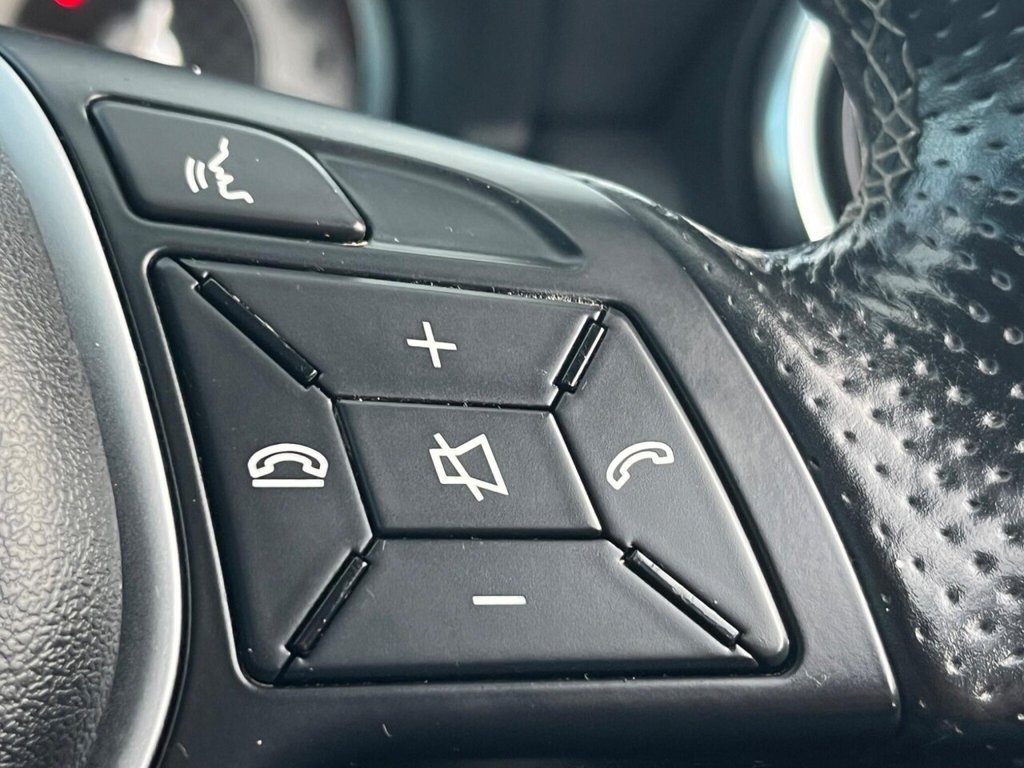 Used Mercedes-Benz A-Class 2014 for sale - 77525872: Photo 31