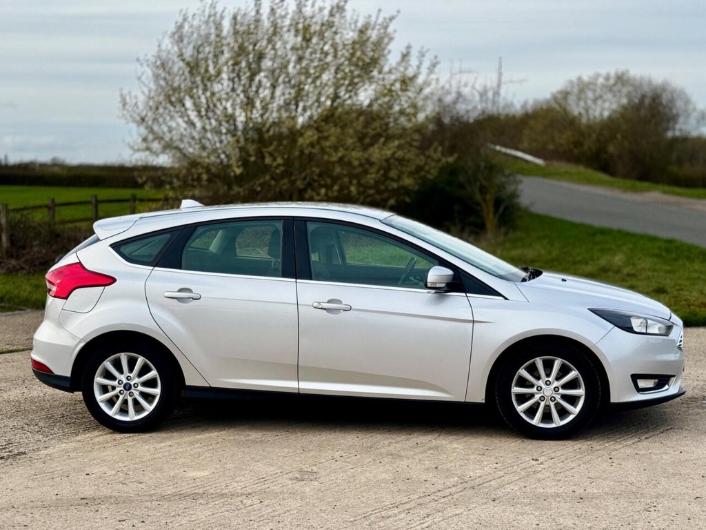 Used Ford Focus 2015 for sale - 77884978: Photo 20