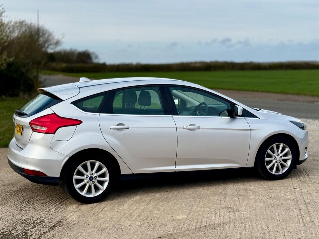 Used Ford Focus 2015 for sale - 77884978: Photo 23