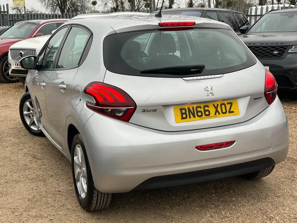 Used Peugeot 208 2016 for sale - 77905251: Photo 11