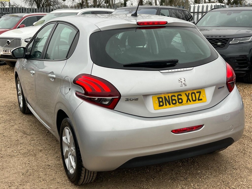 Used Peugeot 208 2016 for sale - 77905251: Photo 13