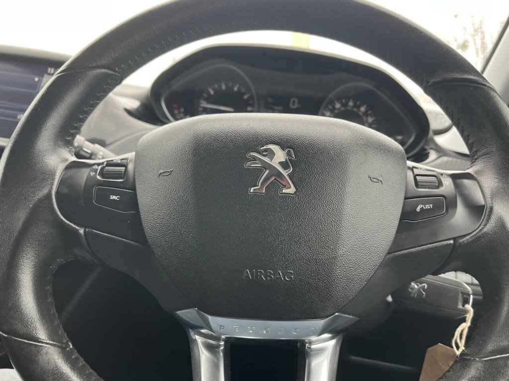 Used Peugeot 208 2016 for sale - 77905251: Photo 39