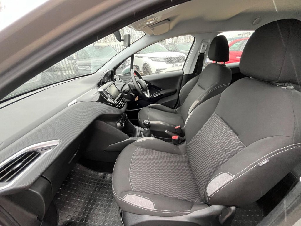 Used Peugeot 208 2016 for sale - 77905251: Photo 40