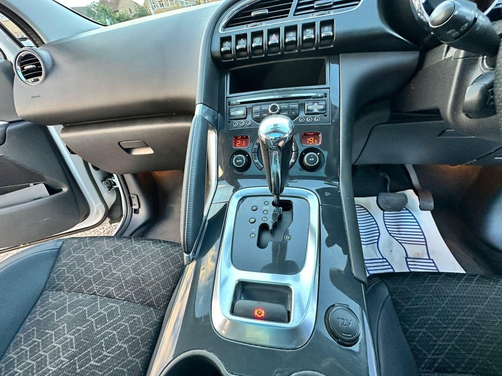 Used Peugeot 3008 2015 for sale - 77089005: Photo 16