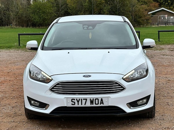Used Ford Focus 2017 for sale - 76291565: Photo 2