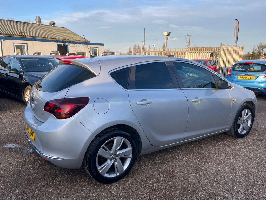 Used Vauxhall Astra 2015 for sale - 77885031: Photo 16
