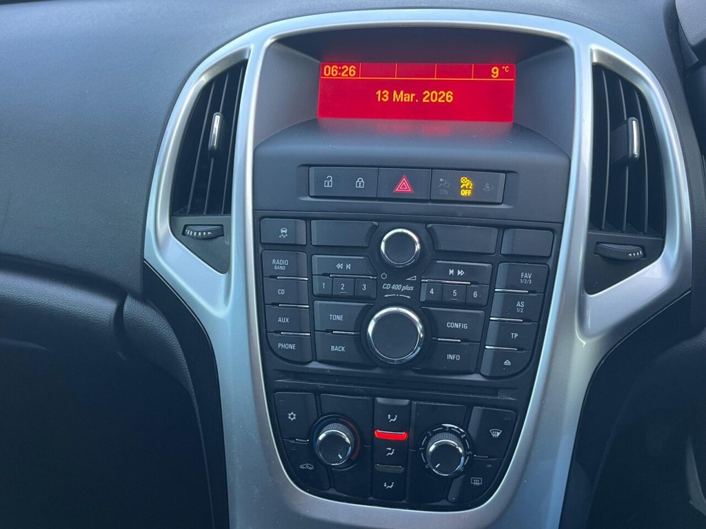 Used Vauxhall Astra 2015 for sale - 77885031: Photo 28