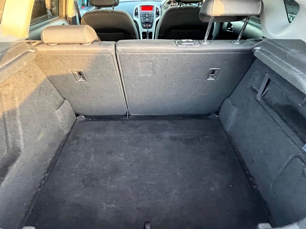 Used Vauxhall Astra 2015 for sale - 77885031: Photo 30