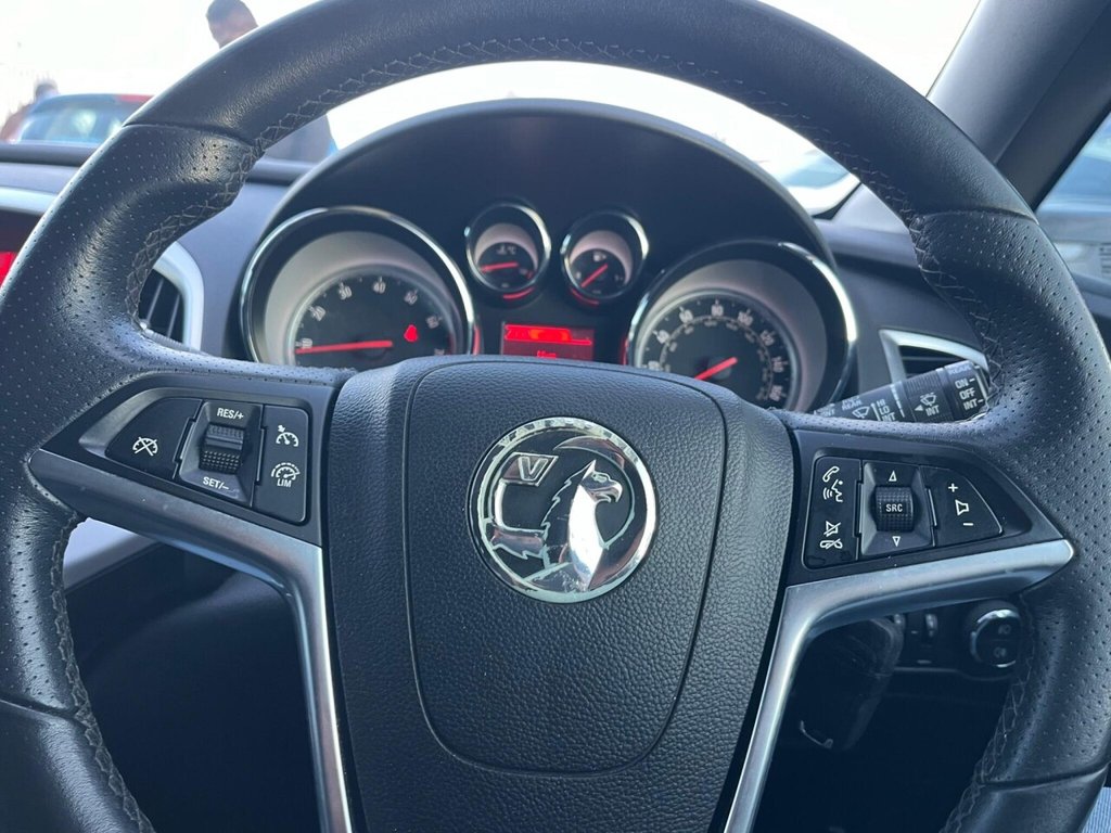 Used Vauxhall Astra 2015 for sale - 77885031: Photo 31