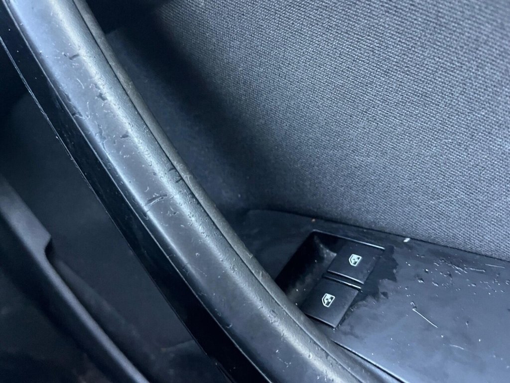 Used Vauxhall Astra 2015 for sale - 77885031: Photo 33