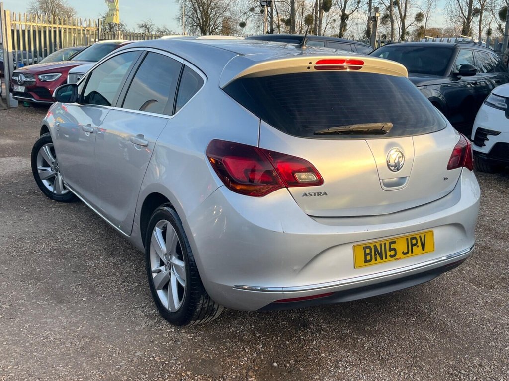 Used Vauxhall Astra 2015 for sale - 77885031: Photo 4