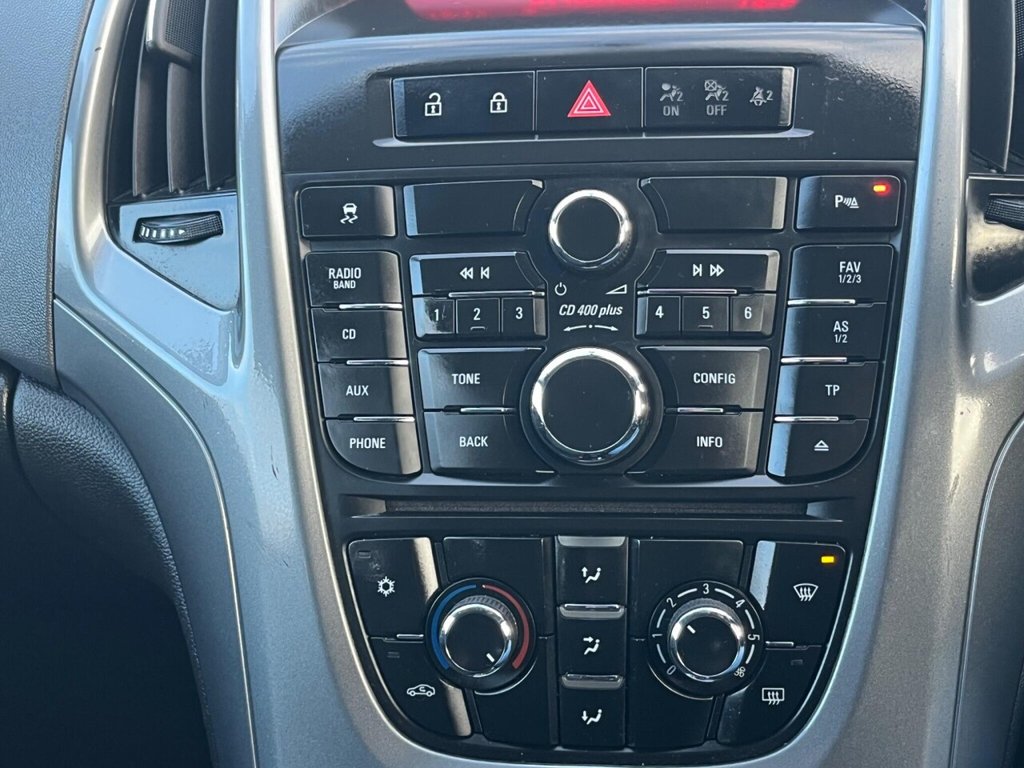 Used Vauxhall Astra GTC 2014 for sale - 77976469: Photo 31