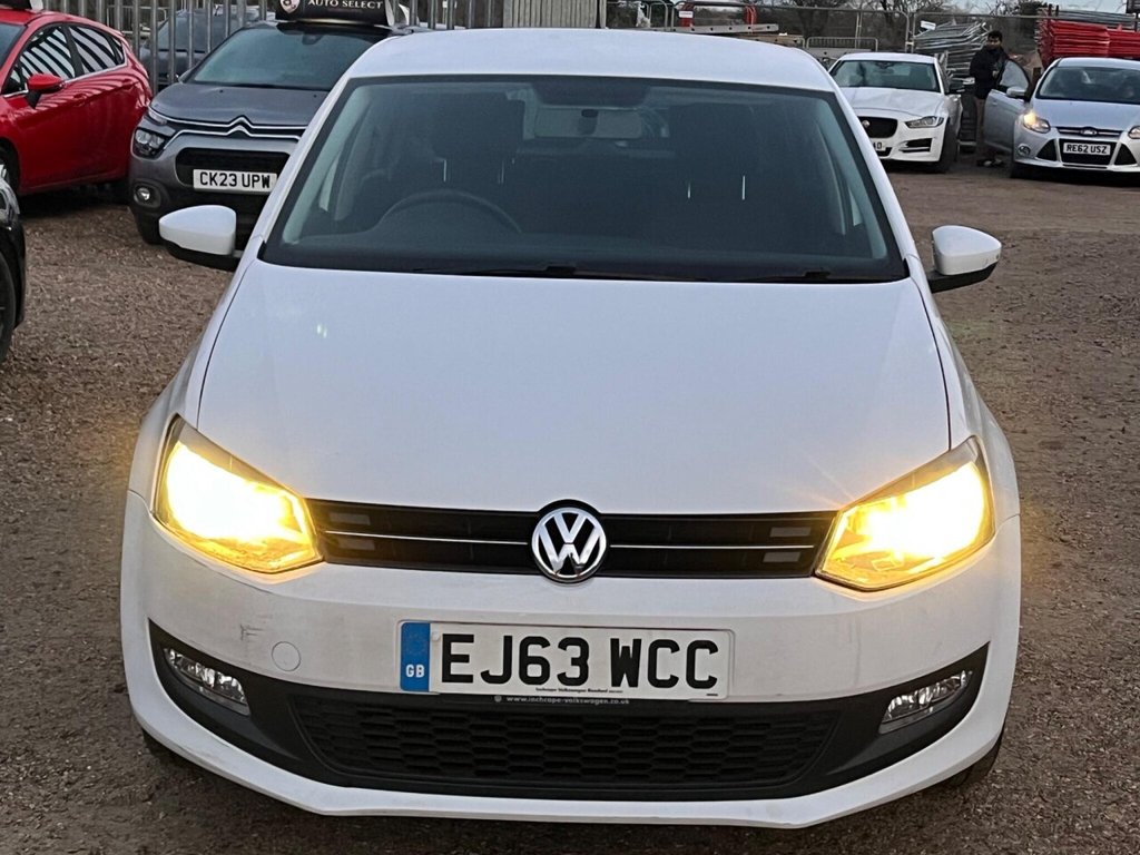 Used Volkswagen Polo 2013 for sale - 77101077: Photo 2