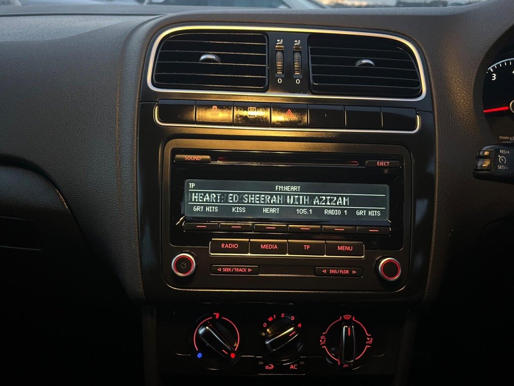 Used Volkswagen Polo 2013 for sale - 77101077: Photo 32