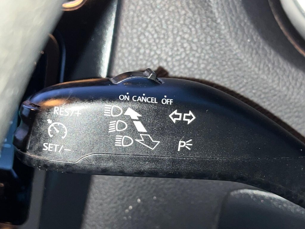 Used Volkswagen Polo 2013 for sale - 77101077: Photo 35