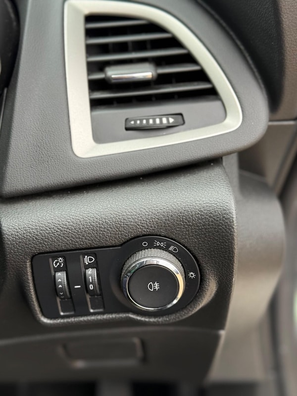 Used Vauxhall Astra 2014 for sale - 75542810: Photo 21