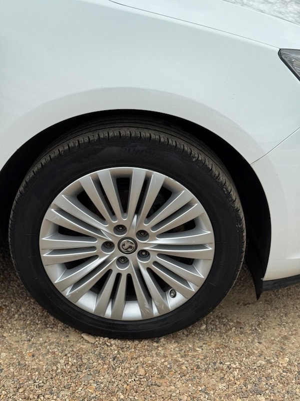 Used Vauxhall Astra 2014 for sale - 75542810: Photo 31
