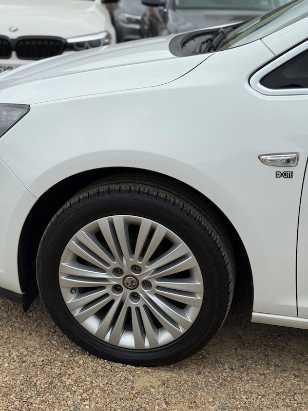 Used Vauxhall Astra 2014 for sale - 75542810: Photo 34