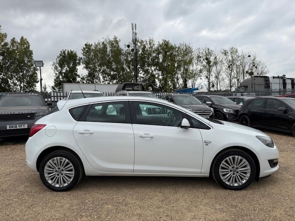 Used Vauxhall Astra 2014 for sale - 75542810: Photo 7