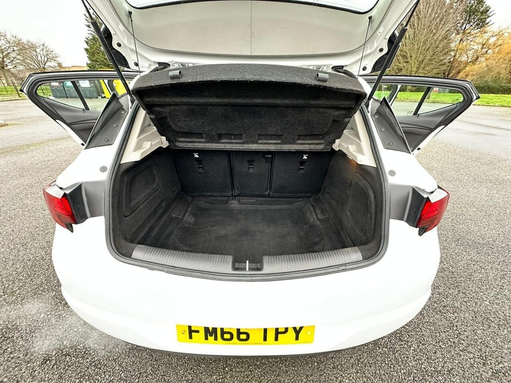 Used Vauxhall Astra 2017 for sale - 77685480: Photo 30