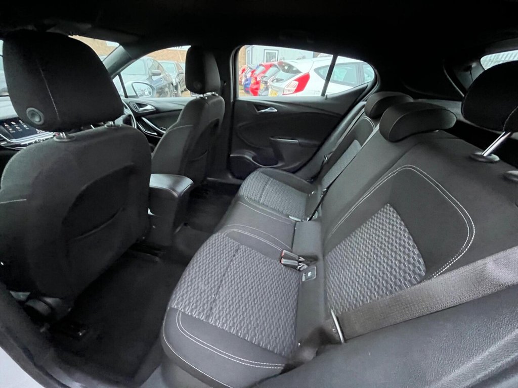 Used Vauxhall Astra 2017 for sale - 77795049: Photo 26
