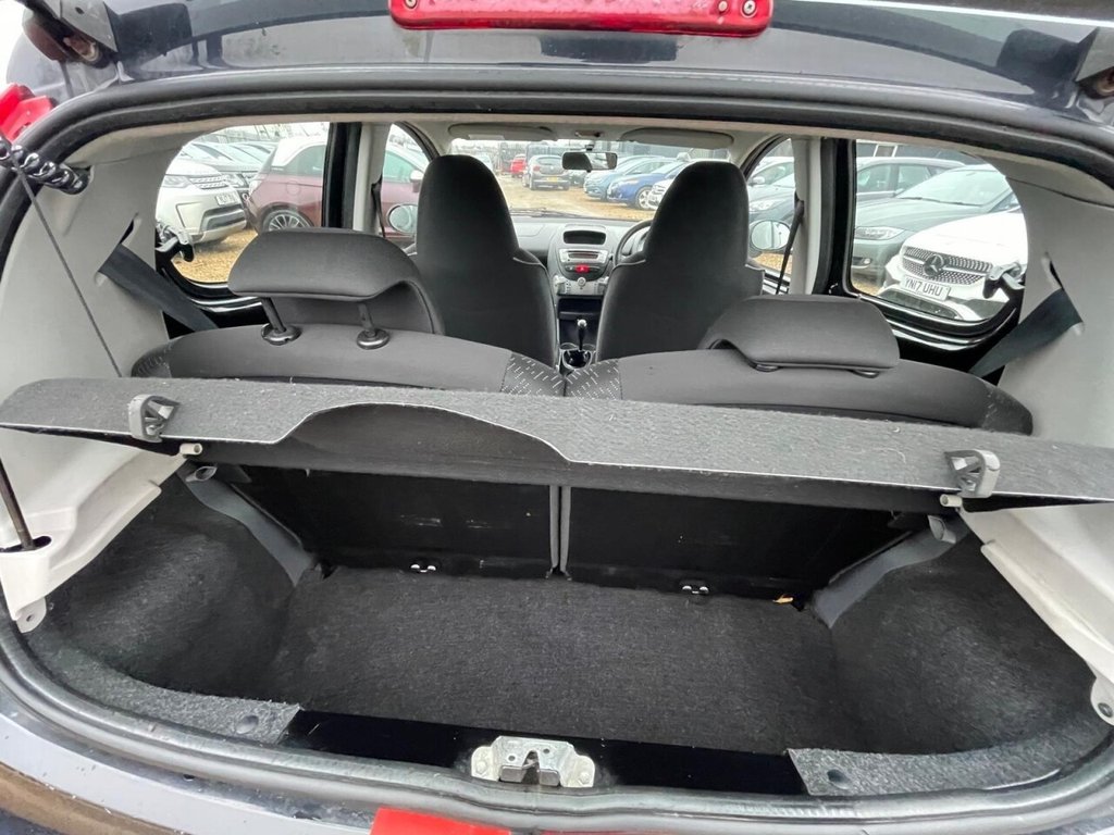 Used Peugeot 107 2010 for sale - 77145663: Photo 15