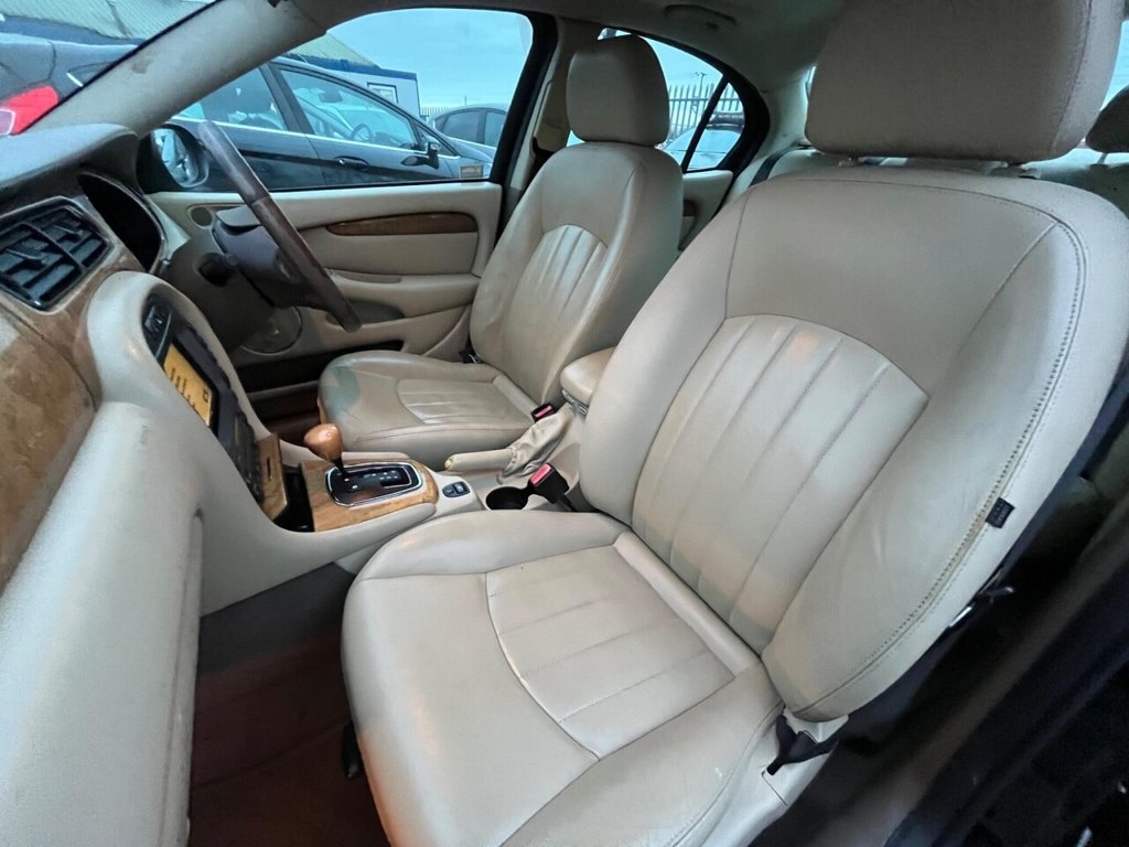 Used Jaguar X-Type 2007 for sale - 76914815: Photo 39