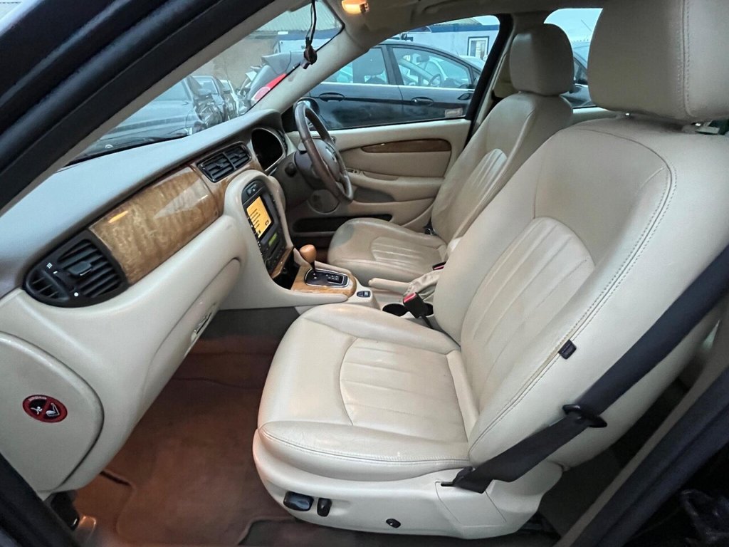 Used Jaguar X-Type 2007 for sale - 76914815: Photo 40