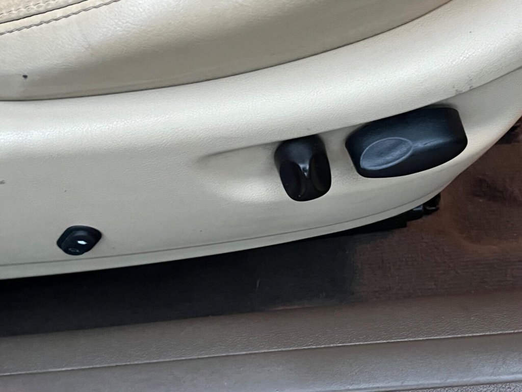 Used Jaguar X-Type 2007 for sale - 76914815: Photo 43