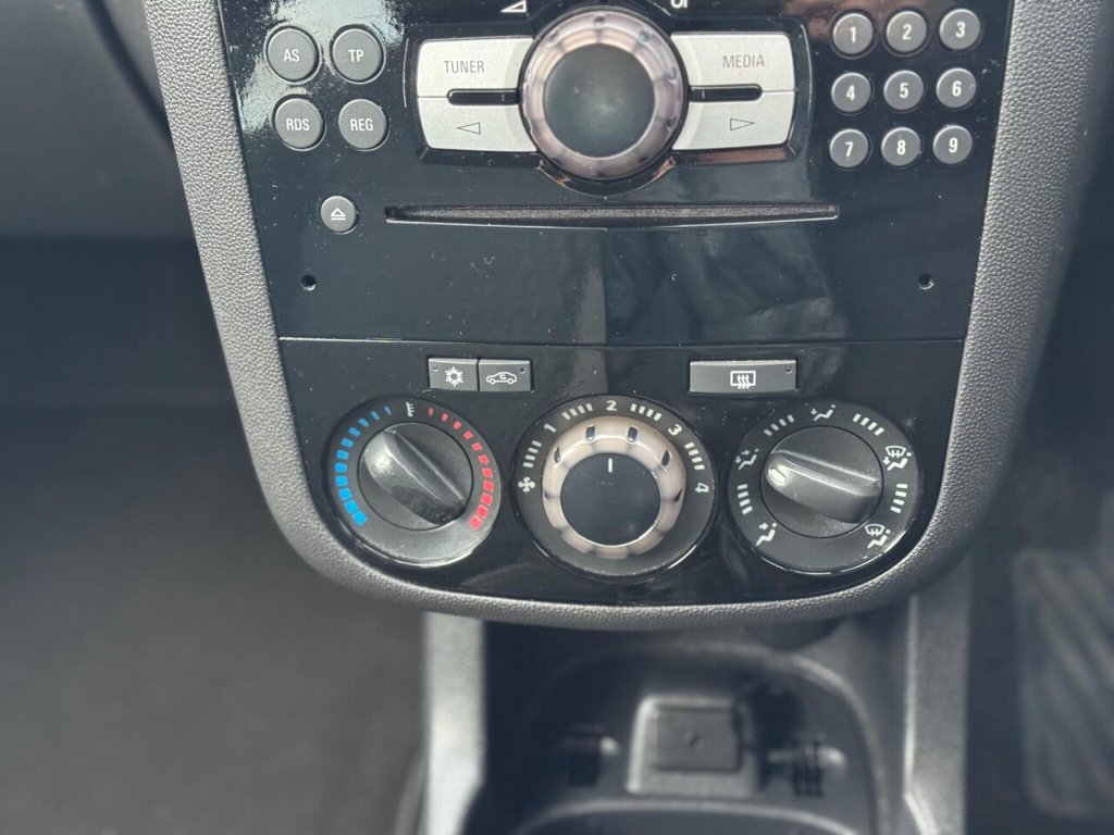 Used Vauxhall Corsa 2015 for sale - 77052647: Photo 15