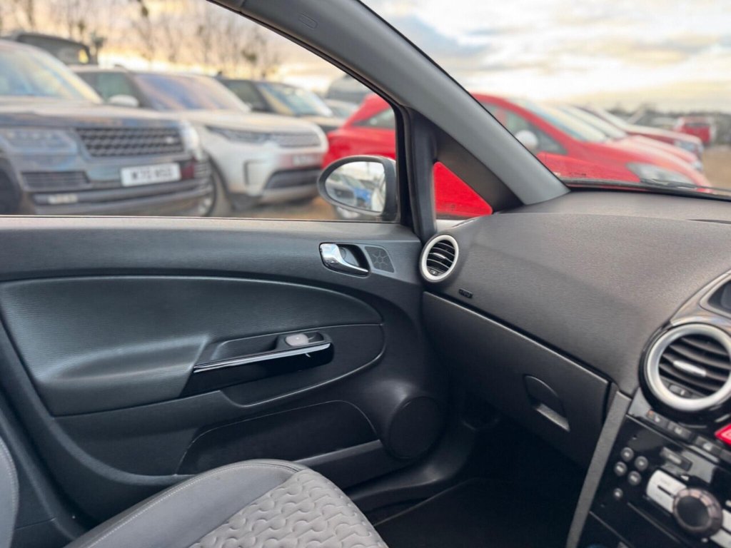 Used Vauxhall Corsa 2015 for sale - 77052647: Photo 16