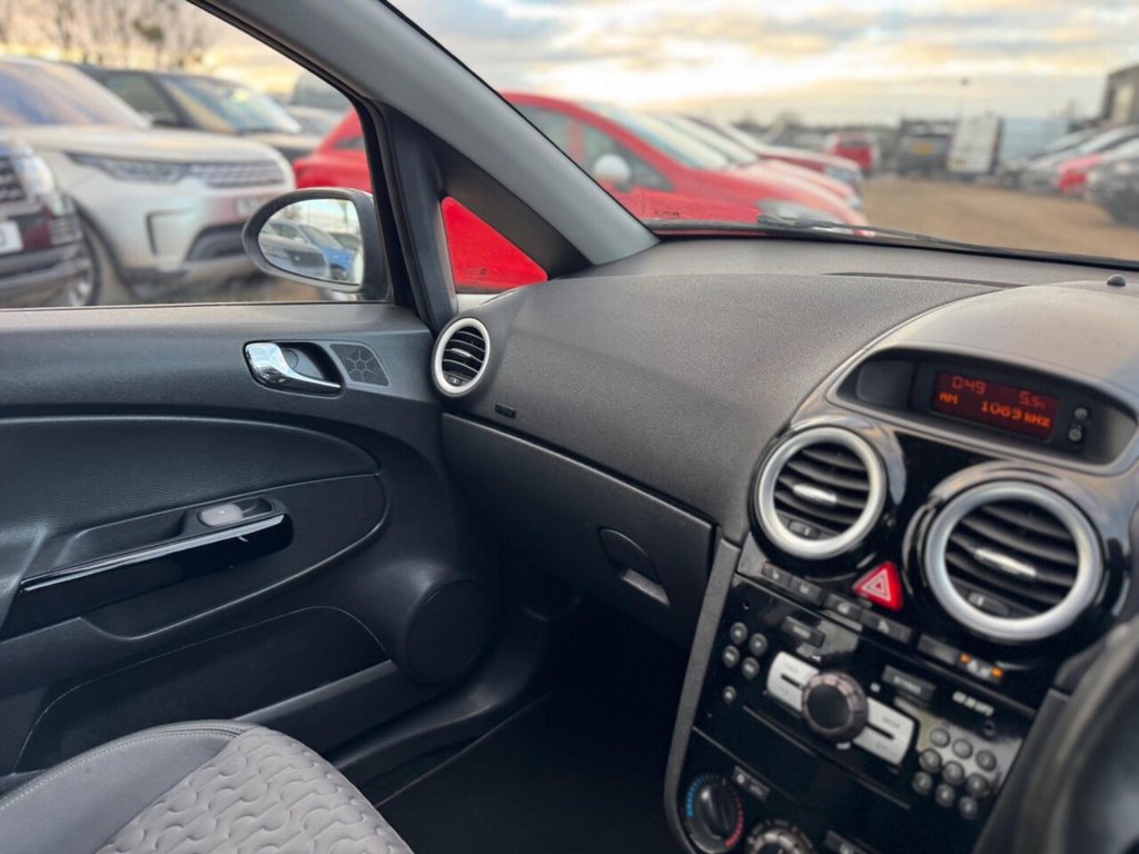 Used Vauxhall Corsa 2015 for sale - 77052647: Photo 17