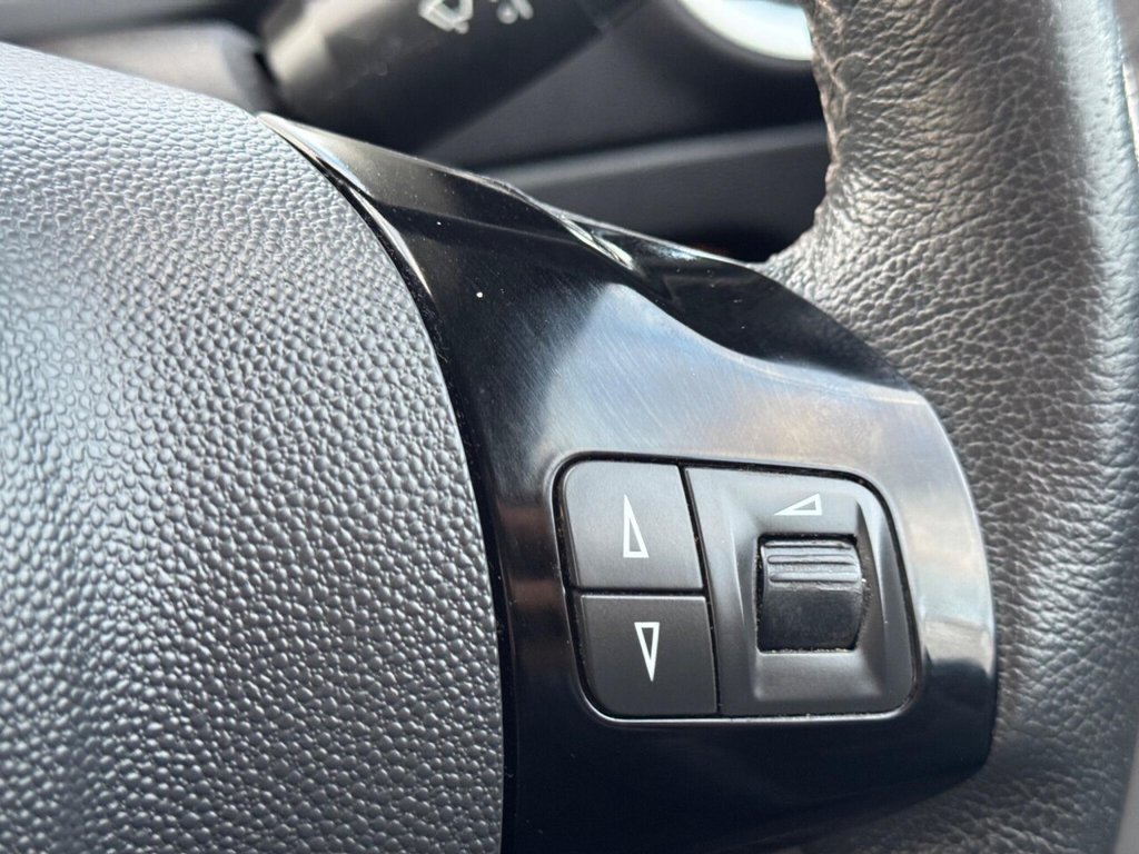 Used Vauxhall Corsa 2015 for sale - 77052647: Photo 30