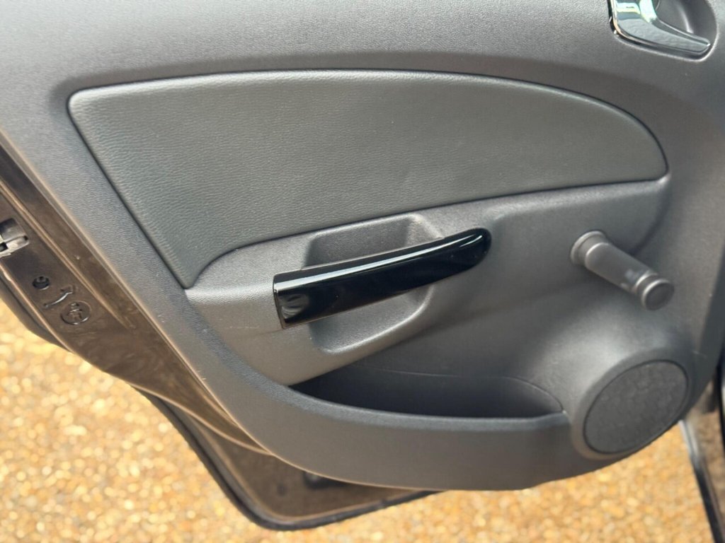 Used Vauxhall Corsa 2015 for sale - 77052647: Photo 36