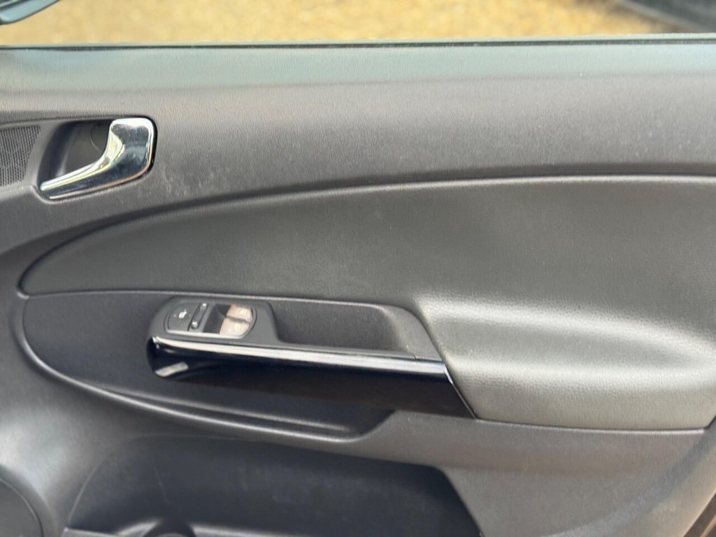 Used Vauxhall Corsa 2015 for sale - 77052647: Photo 40