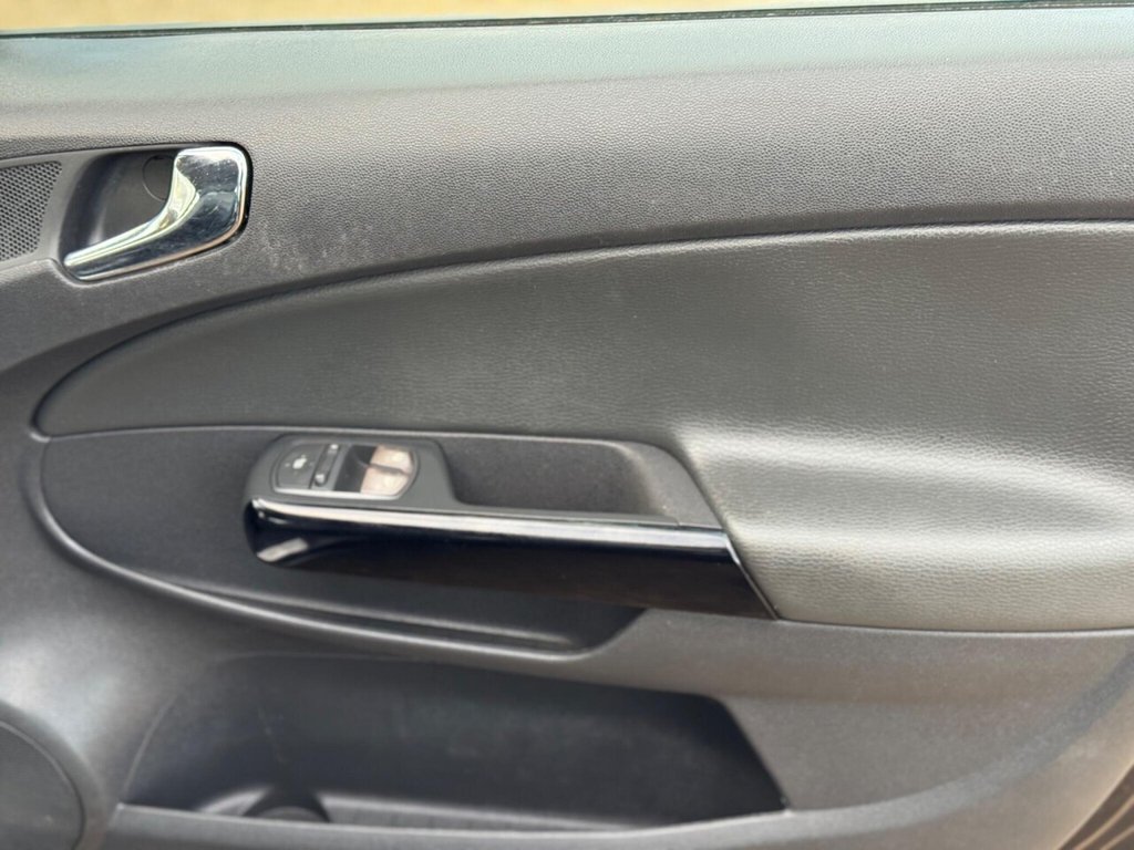 Used Vauxhall Corsa 2015 for sale - 77052647: Photo 41