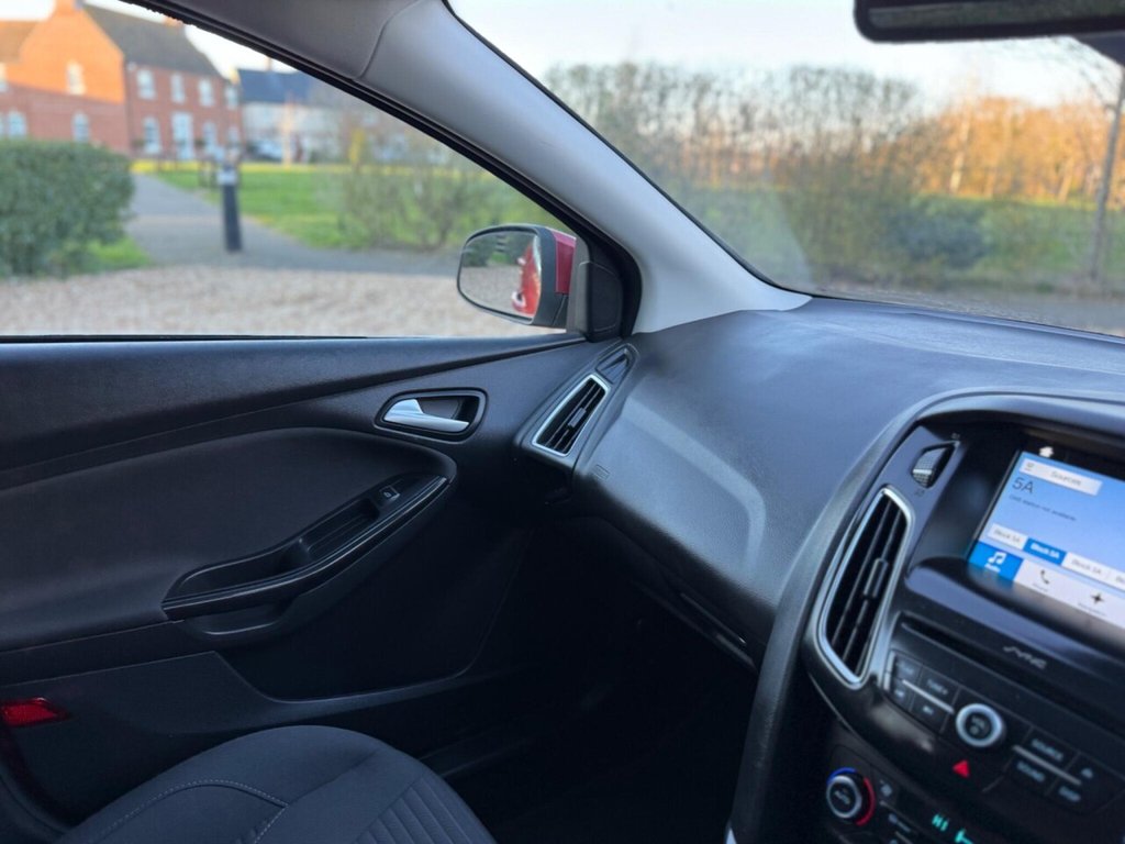 Used Ford Focus 2017 for sale - 78145176: Photo 15