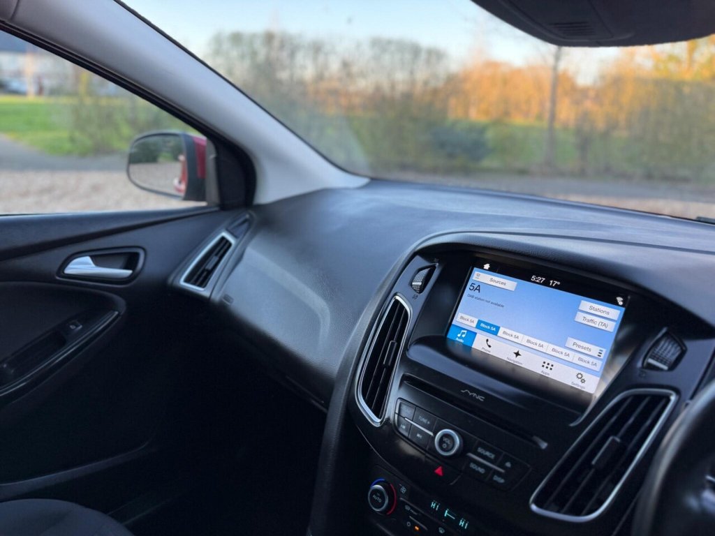 Used Ford Focus 2017 for sale - 78145176: Photo 16