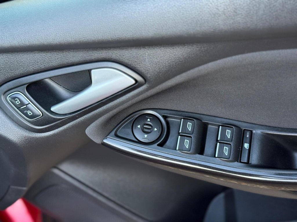 Used Ford Focus 2017 for sale - 78145176: Photo 40