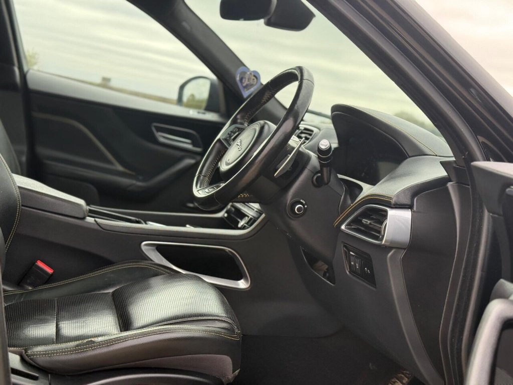 Used Jaguar F-Pace 2020 for sale - 76223788: Photo 14