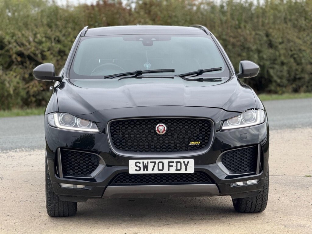 Used Jaguar F-Pace 2020 for sale - 76223788: Photo 2
