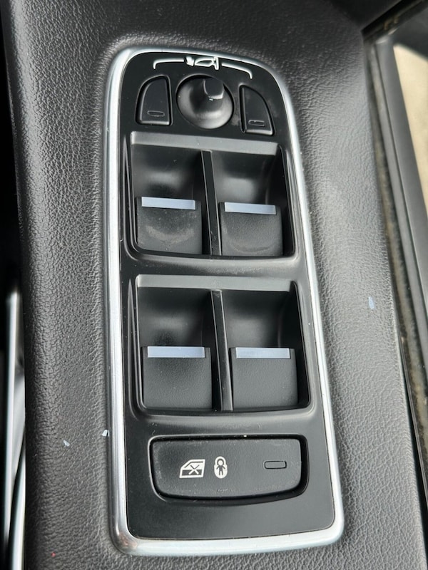 Used Jaguar F-Pace 2020 for sale - 76223788: Photo 28