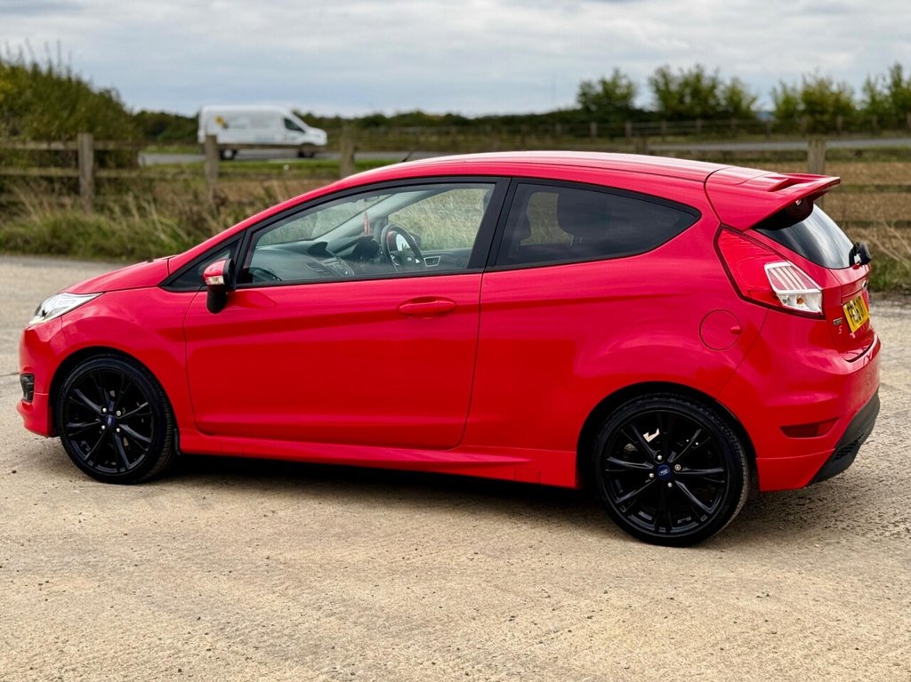 Used Ford Fiesta 2016 for sale - 76581980: Photo 23