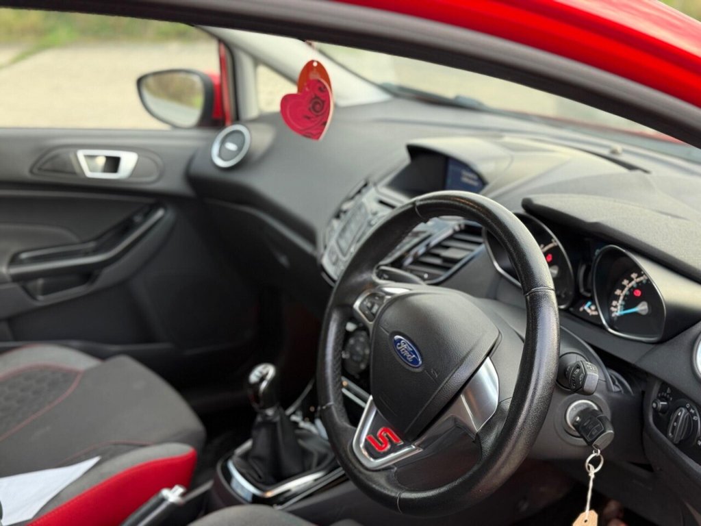 Used Ford Fiesta 2016 for sale - 76581980: Photo 26